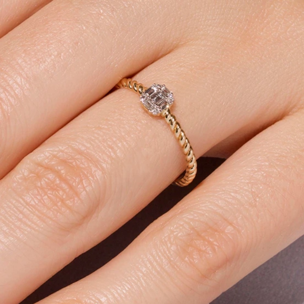 Stone And Strand Shield Of Strength Ring — image 4 of 8